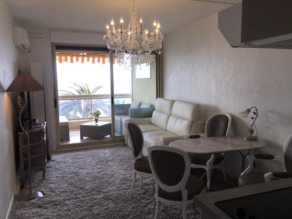Dionysos Vue Mer Cannes Room photo